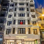 Hotel Lions Royal 4*