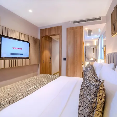 Lions Royal Hotel Estambul