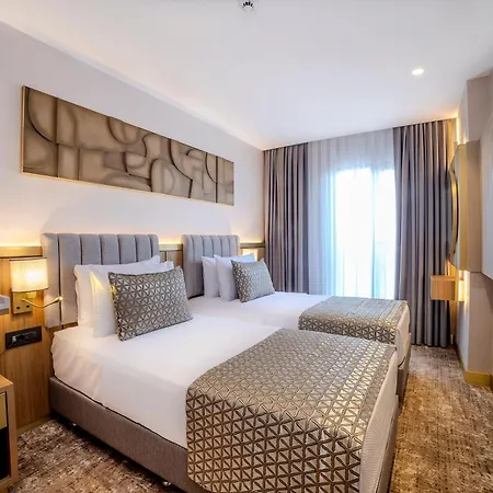 Lions Royal Отель 4*