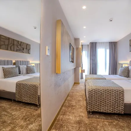 Lions Royal Hotel Estambul