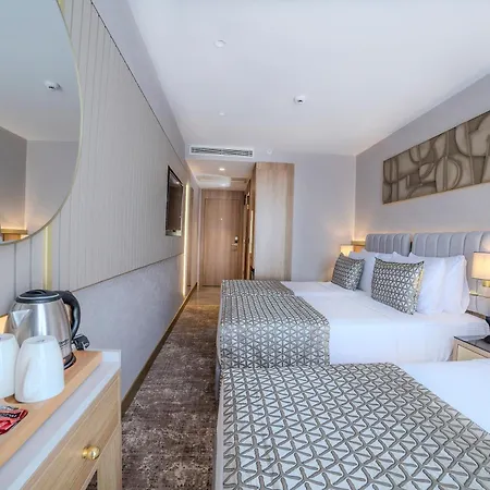 Lions Royal Hotel Estambul