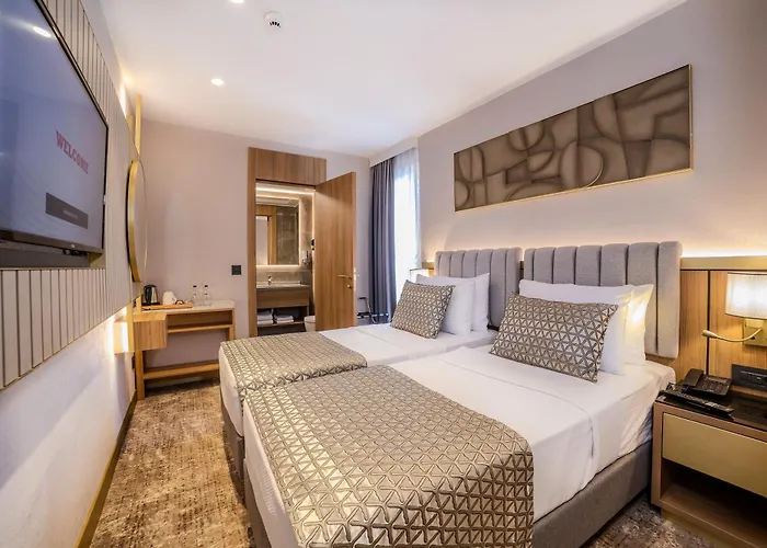 Hotel Lions Royal Estambul