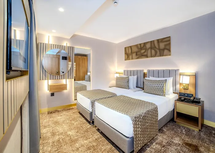 Hotel Lions Royal Estambul