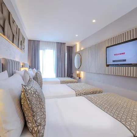 Lions Royal İstanbul