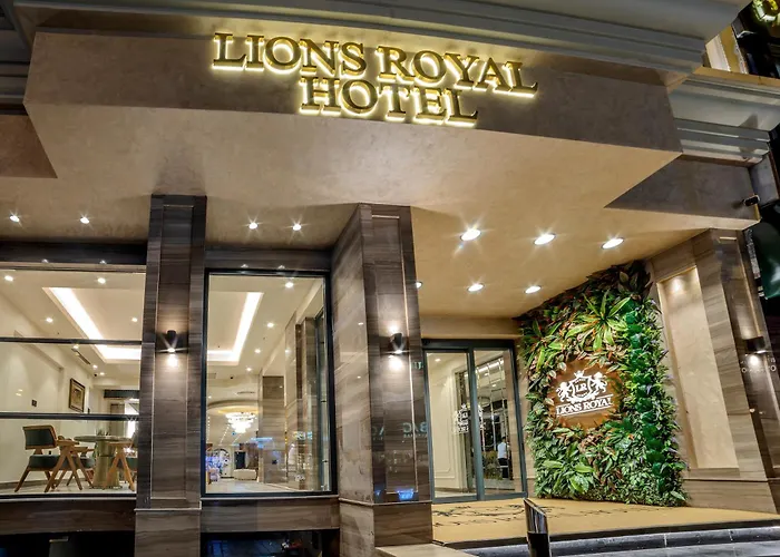 Hotel Lions Royal