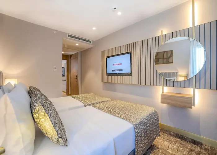Hotel Lions Royal
